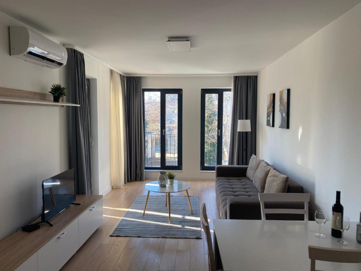 Brand New Apartment With Outdoor Swimming Pool Varna Ngoại thất bức ảnh