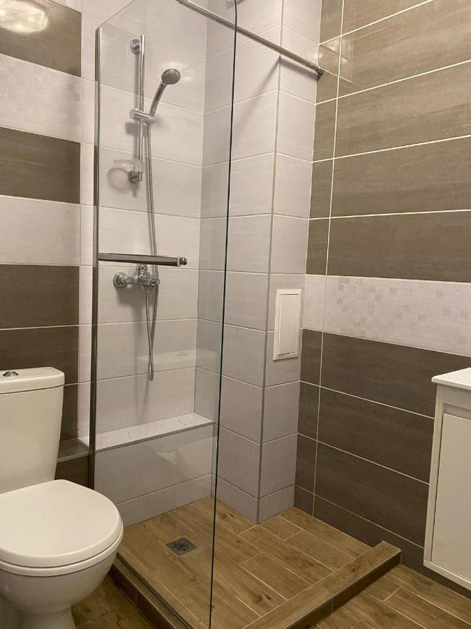 Brand New Apartment With Outdoor Swimming Pool Varna Ngoại thất bức ảnh